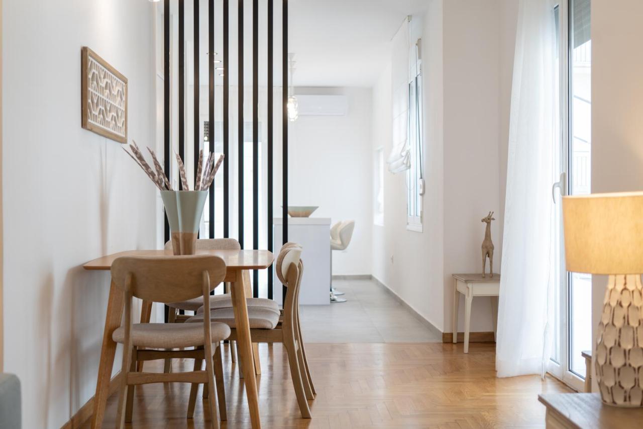 Athens Experience In Exarchia, Big Terrace Apartamento Exterior foto